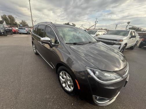 2019 Chrysler Pacifica Limited
