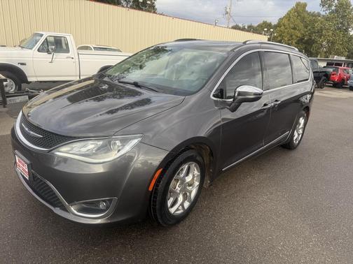 2019 Chrysler Pacifica Limited