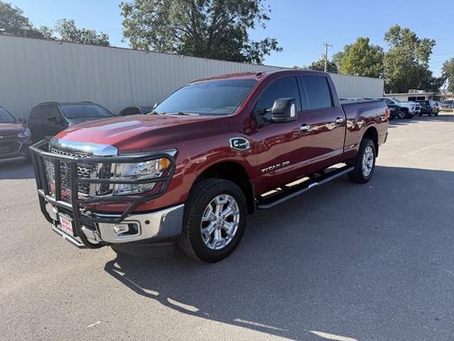 2016 Nissan Titan XD SV