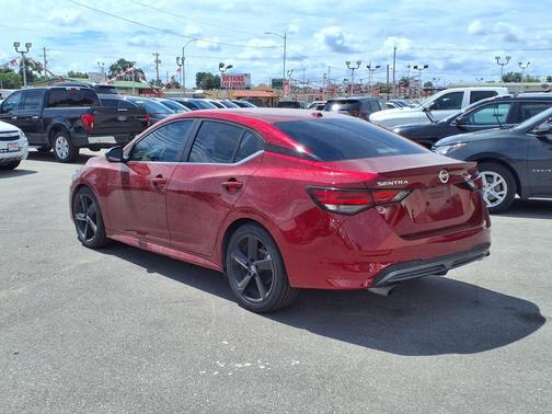 2022 Nissan Sentra SR