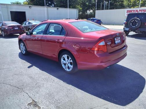 2012 Ford Fusion SE
