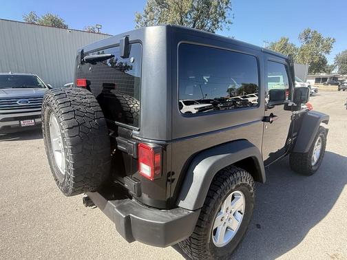 2017 Jeep Wrangler Sport