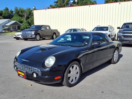 2002 Ford Thunderbird Base