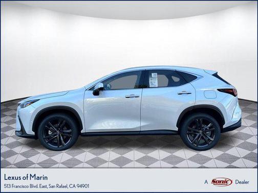 2025 Lexus NX 450h+ Luxury