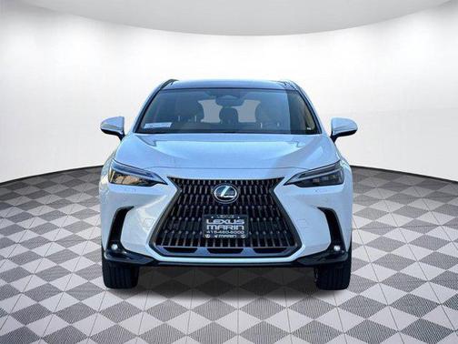 2025 Lexus NX 450h+ Luxury
