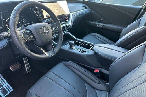 2026 Lexus TX 500h F SPORT Premium