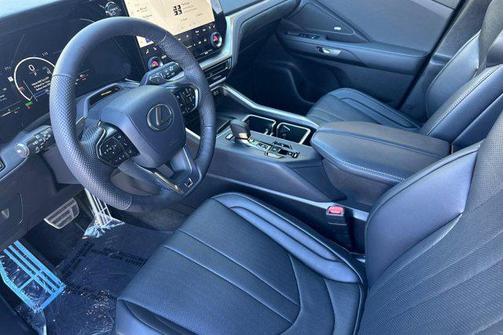 2026 Lexus TX 500h F SPORT Premium