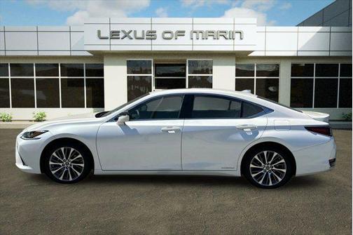 2021 Lexus ES 300h Base