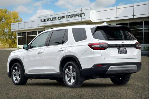 2023 Honda Pilot 2WD EX-L 8 Passenger