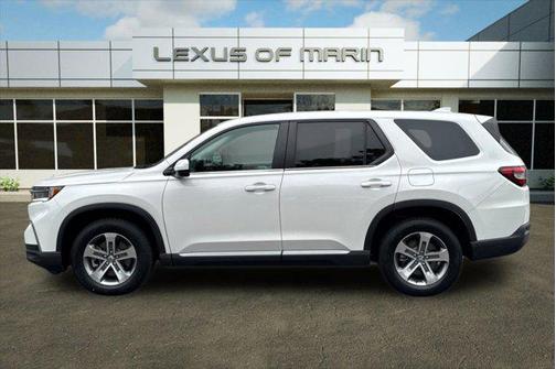 2023 Honda Pilot 2WD EX-L 8 Passenger