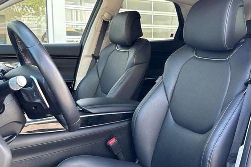 Vik Black 2025 Genesis GV70 2.5T AWD