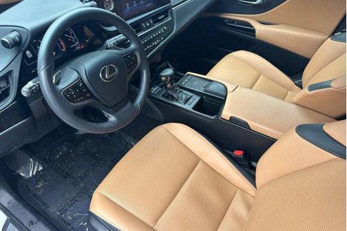 2022 Lexus ES 350 Base