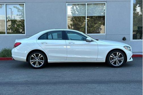 2017 Mercedes-Benz C-Class C 300 4MATIC Luxury