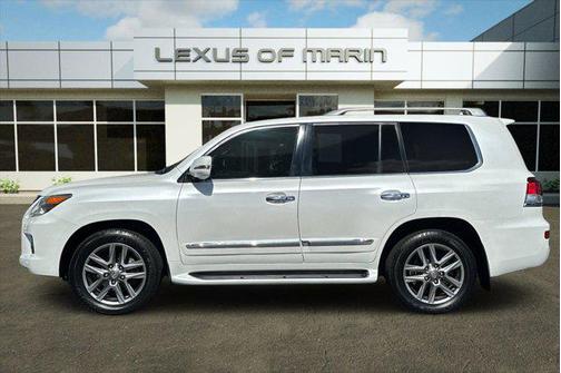 2013 Lexus LX 570 Base