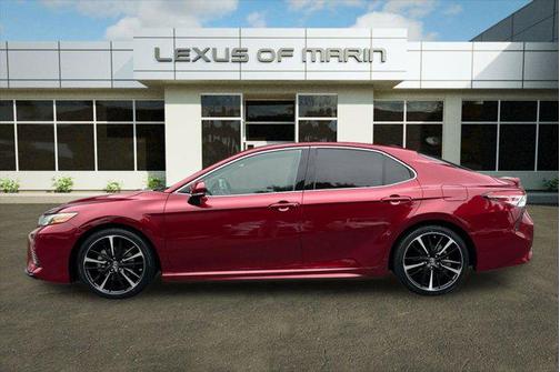 2018 Toyota Camry XSE