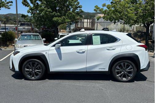 2021 Lexus UX 250h F Sport