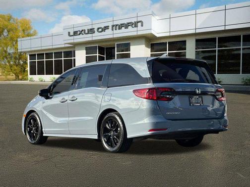 2023 Honda Odyssey Sport