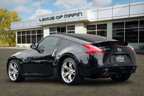 Magnetic Black Metallic 2010 Nissan 370Z Base