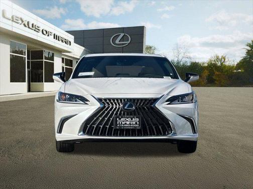 2025 Lexus ES 350 Base