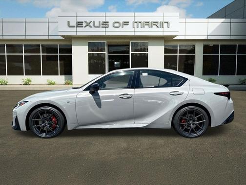 Wind 2026 Lexus IS 350 F Sport