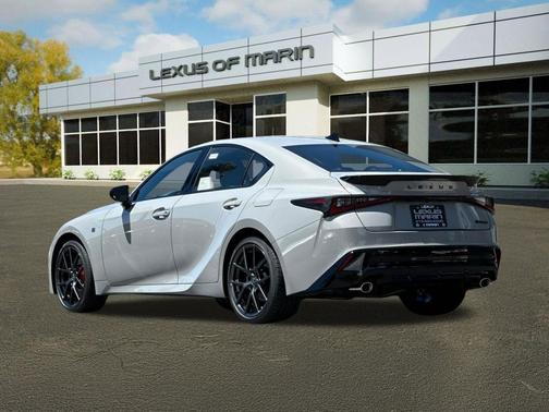 Wind 2026 Lexus IS 350 F Sport