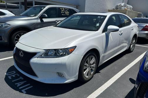 Starfire Pearl 2013 Lexus ES 350 Base
