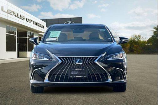 2025 Lexus ES 300h Base