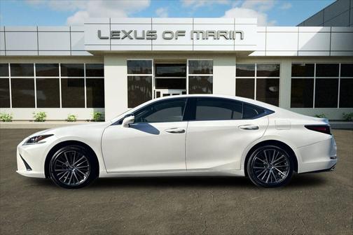 White 2025 Lexus ES 350 Base