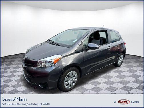 2014 Toyota Yaris LE