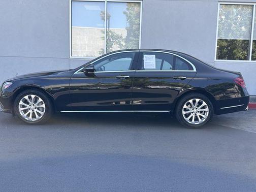 2017 Mercedes-Benz E-Class E 300 Luxury
