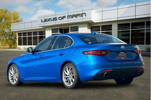 2019 Alfa Romeo Giulia Base