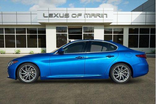 2019 Alfa Romeo Giulia Base