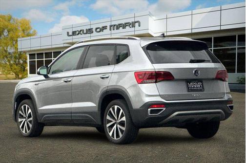 2023 Volkswagen Taos 1.5T SE