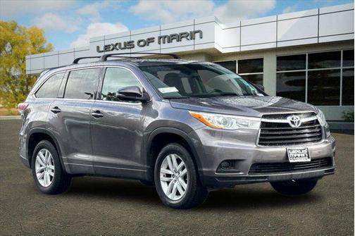 2014 Toyota Highlander LE