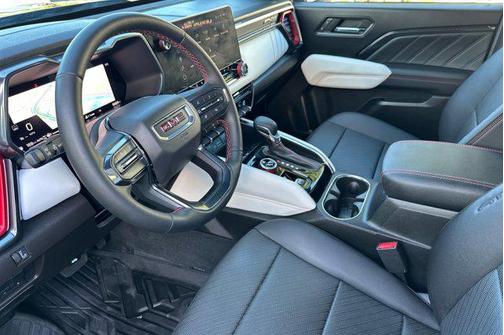 2023 GMC Canyon AT4X