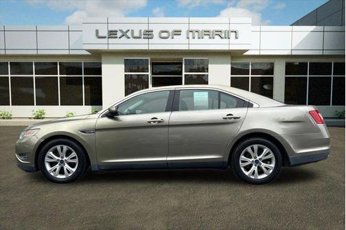 2012 Ford Taurus SEL