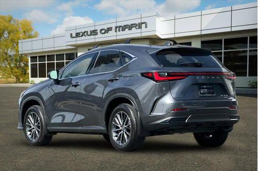 2025 Lexus NX 350h Premium