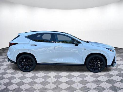 2025 Lexus NX 450h+ F SPORT Handling