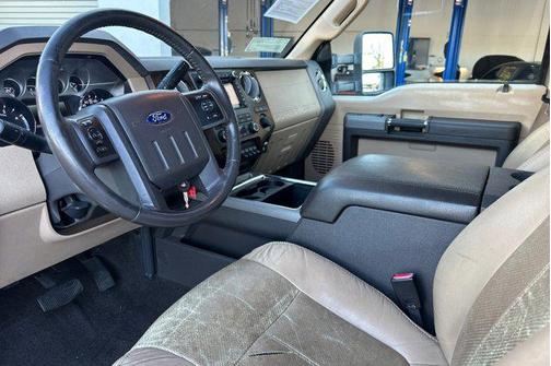 2011 Ford F-250 Lariat