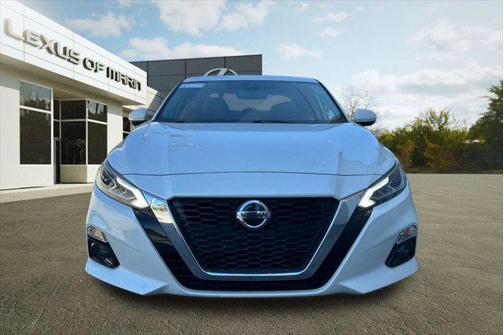 2020 Nissan Altima Platinum FWD