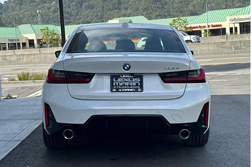 2024 BMW 330 i