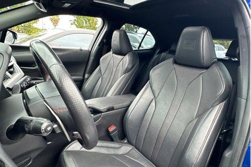 2019 Lexus UX 200 Base