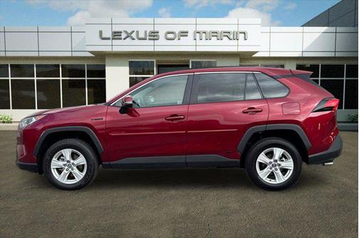 2021 Toyota RAV4 Hybrid XLE