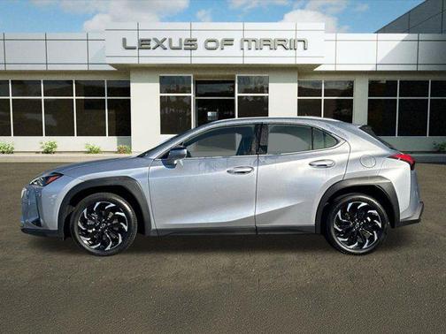 2025 Lexus UX 300h Base