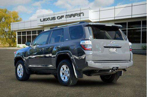 2024 Toyota 4Runner SR5