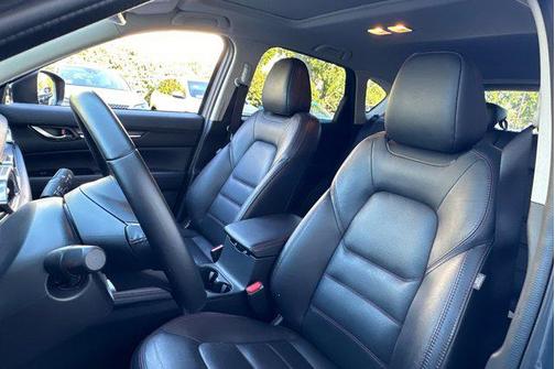 2024 Mazda CX-5 Carbon Edition