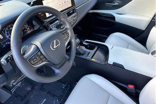 2025 Lexus ES 350 Base