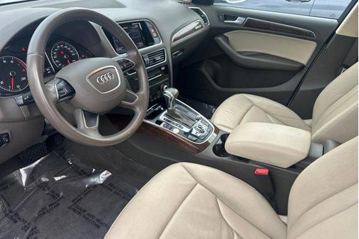 2015 Audi Q5 2.0T Premium Plus