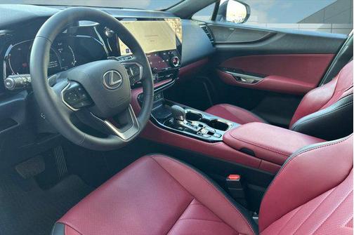 2026 Lexus NX 350h Luxury