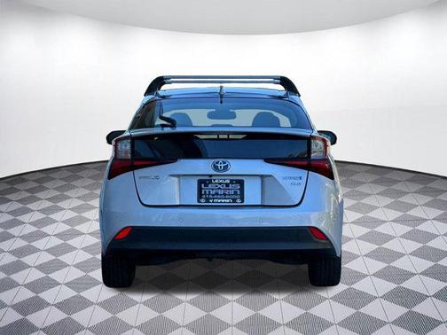 2019 Toyota Prius XLE